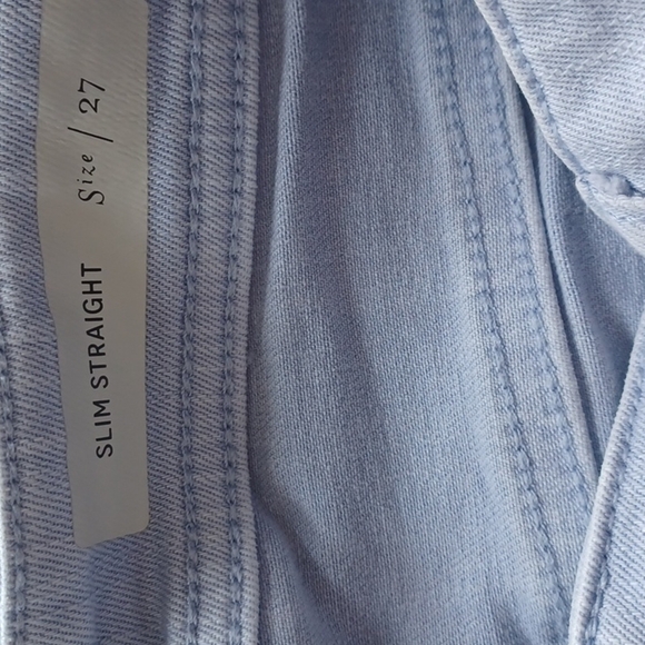 𝅺anthropologie Pilco and the Letterpress lightwash slim straight Size 27 jeans. - Picture 7 of 13